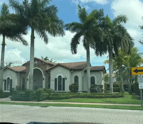 10383 NW 30th Terrace Doral FL 33172