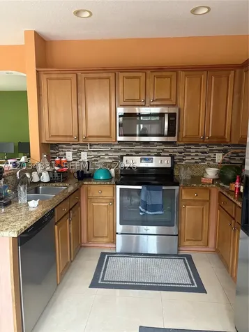 10383 NW 30th Terrace Doral FL 33172