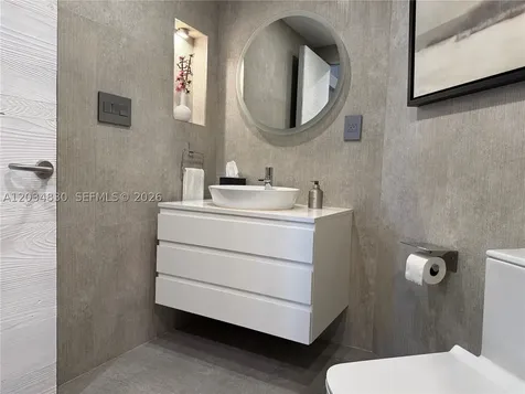 2800 Island Boulevard Aventura FL 33160