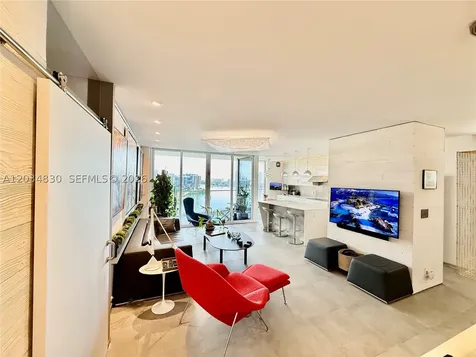 2800 Island Boulevard Aventura FL 33160
