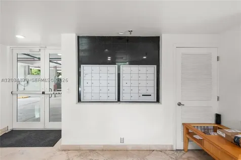 7800 Collins Avenue Miami Beach FL 33141