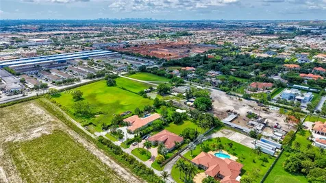 9810 NW 137th Street Hialeah Gardens FL 33018