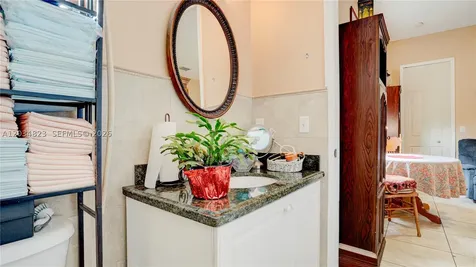 9810 NW 137th Street Hialeah Gardens FL 33018