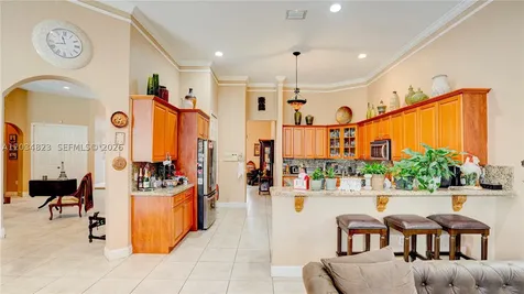9810 NW 137th Street Hialeah Gardens FL 33018