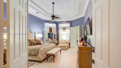 9810 NW 137th Street Hialeah Gardens FL 33018