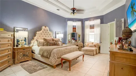 9810 NW 137th Street Hialeah Gardens FL 33018