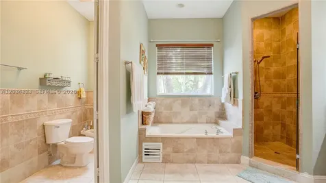 9810 NW 137th Street Hialeah Gardens FL 33018