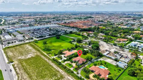 9810 NW 137th Street Hialeah Gardens FL 33018