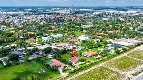 9810 NW 137th Street Hialeah Gardens FL 33018