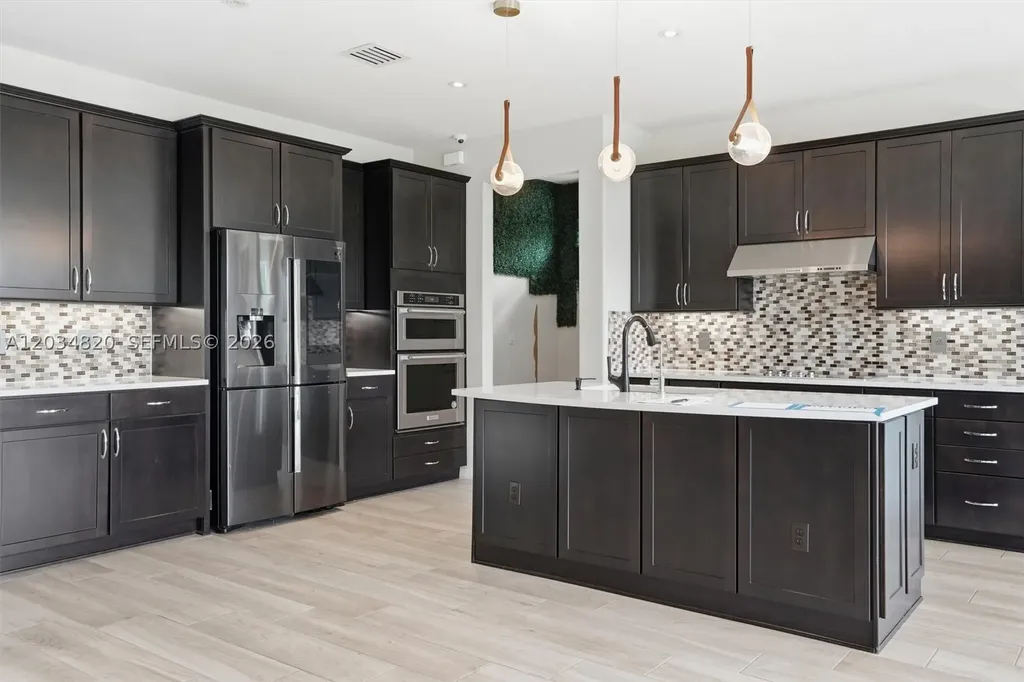 1512 Bursera Terrace Hollywood FL 33021