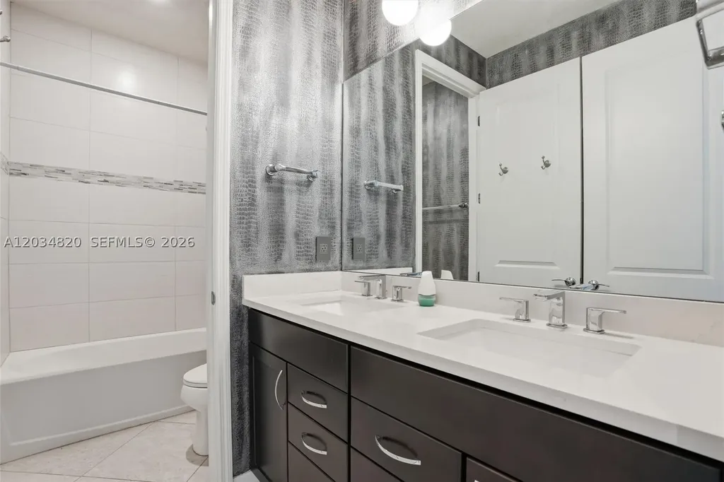 1512 Bursera Terrace Hollywood FL 33021