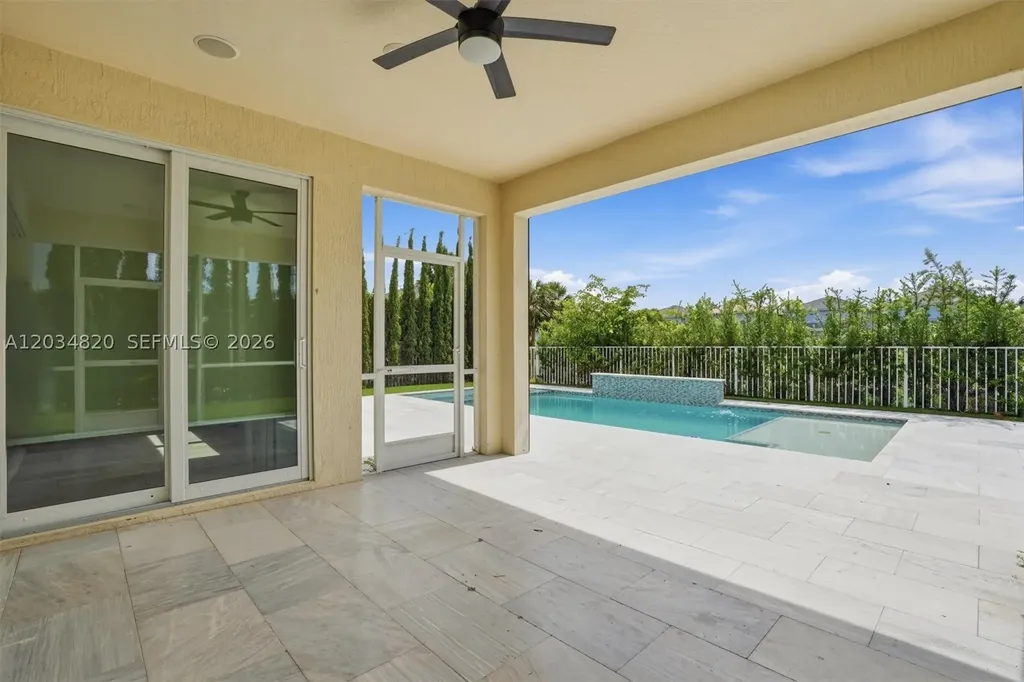 1512 Bursera Terrace Hollywood FL 33021