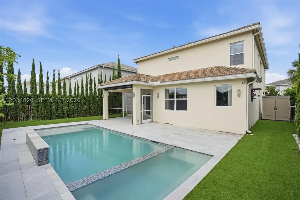 1512 Bursera Terrace Hollywood FL 33021