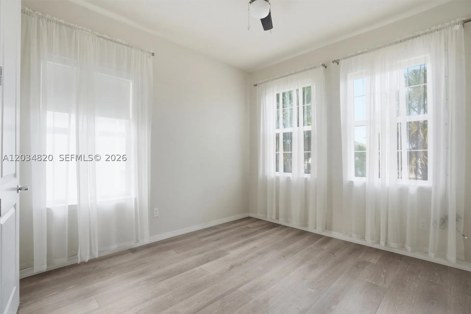 1512 Bursera Terrace Hollywood FL 33021