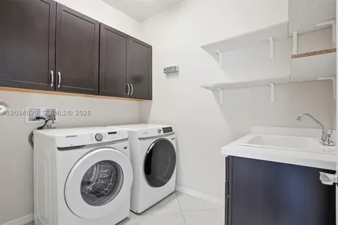 1512 Bursera Terrace Hollywood FL 33021