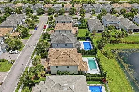1512 Bursera Terrace Hollywood FL 33021