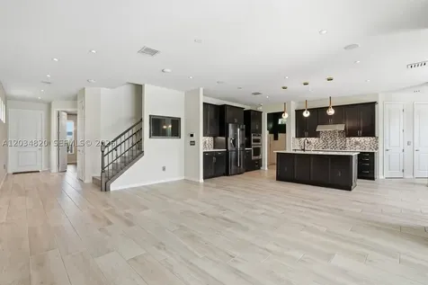 1512 Bursera Terrace Hollywood FL 33021