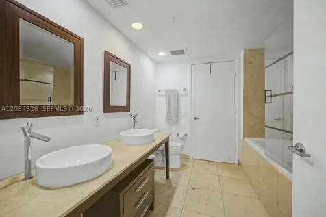 485 Brickell Avenue Miami FL 33131