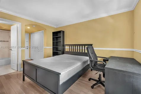 3245 Virginia Street Miami FL 33133