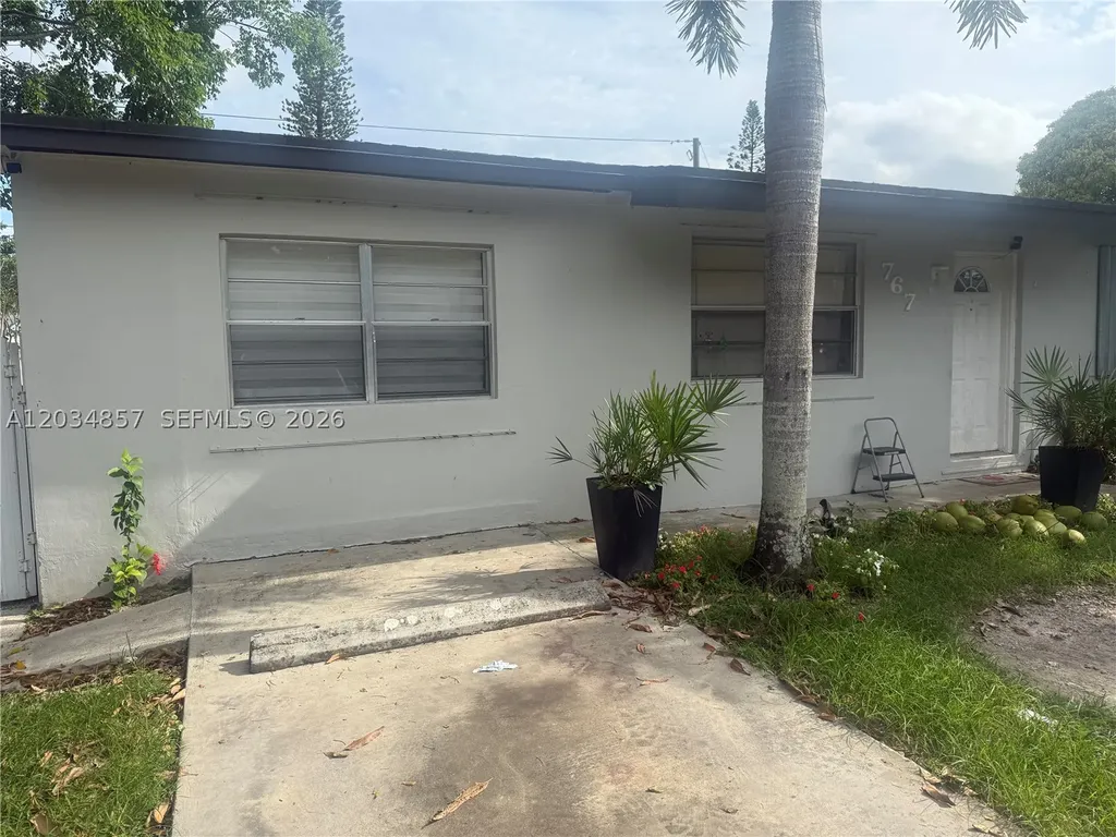 767 SW 5th Terrace Florida City FL 33034