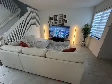 20866 NE 7th Place Miami FL 33179