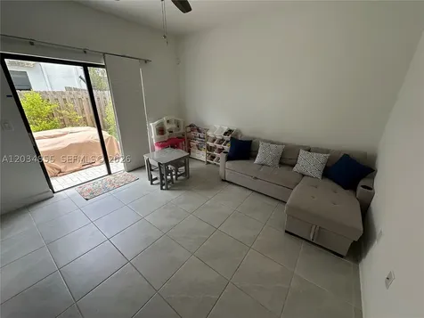 20866 NE 7th Place Miami FL 33179