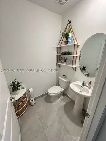 20866 NE 7th Place Miami FL 33179
