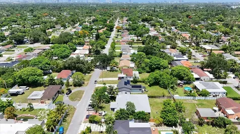 420 NW 145th Street Miami FL 33168