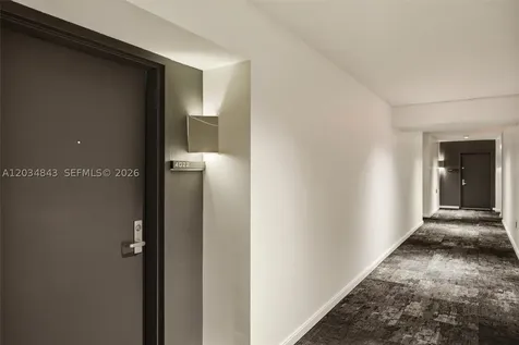 325 S Biscayne Boulevard Miami FL 33131
