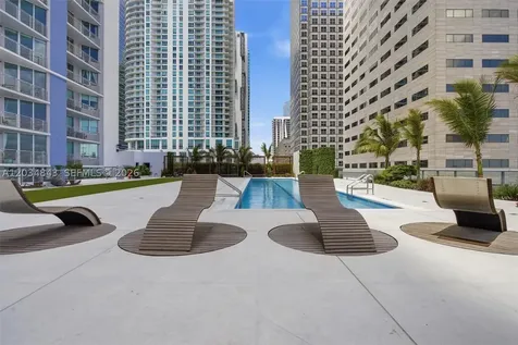 325 S Biscayne Boulevard Miami FL 33131