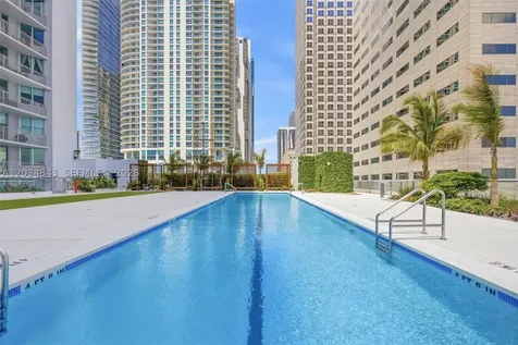 325 S Biscayne Boulevard Miami FL 33131
