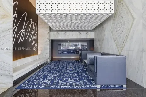 325 S Biscayne Boulevard Miami FL 33131