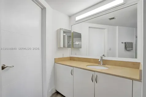 1750 N Bayshore Drive Miami FL 33132