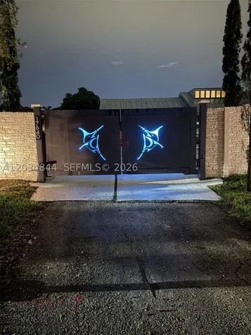 17640 Old Cutler Road Palmetto Bay FL 33157