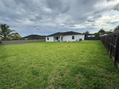 21483 SW 132nd Place Miami FL 33177