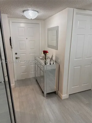 10312 NW 24th Place Sunrise FL 33322