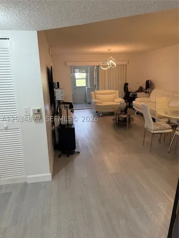 10312 NW 24th Place Sunrise FL 33322