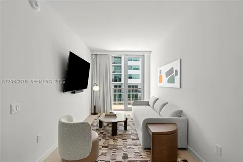 1611 SW 2nd Avenue Miami FL 33129