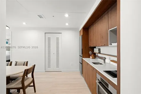 1611 SW 2nd Avenue Miami FL 33129