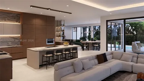 7235 SW 54th Avenue Miami FL 33143