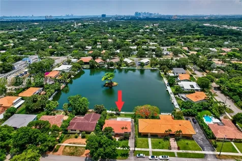 424 NE 105th Street Miami Shores FL 33138