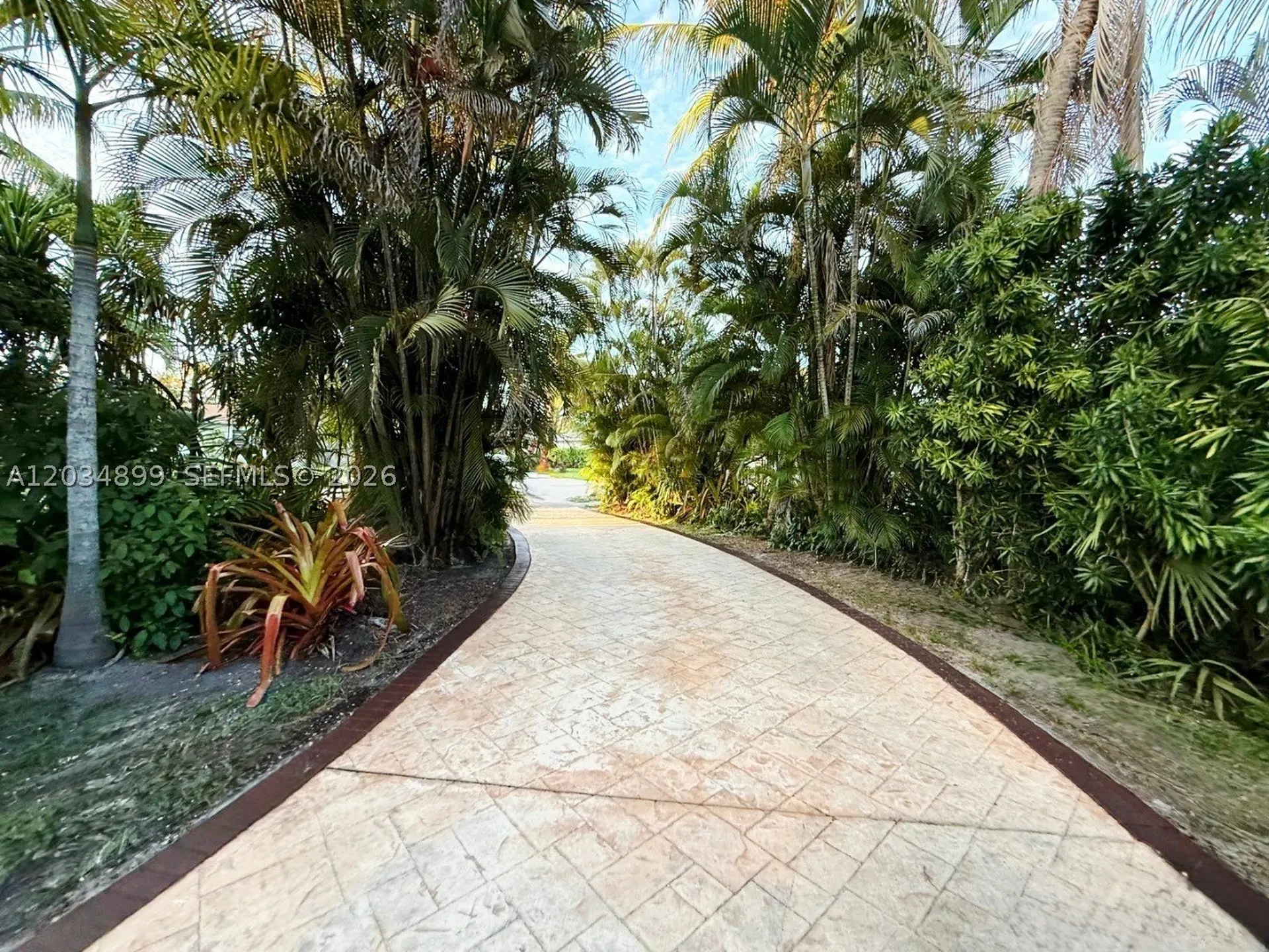 2630 Monroe Street Hollywood FL 33020