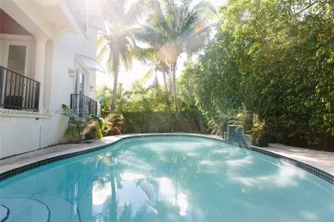 335 W Enid Drive Key Biscayne FL 33149