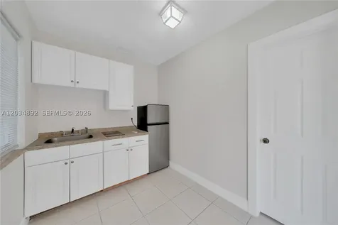 7555 SW 28th St Road Miami FL 33155
