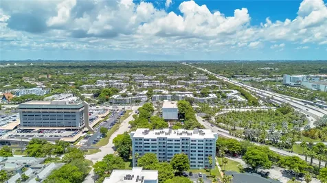9001 SW 77th Avenue Miami FL 33156