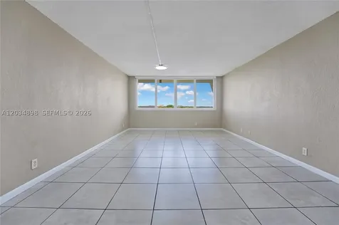 9001 SW 77th Avenue Miami FL 33156