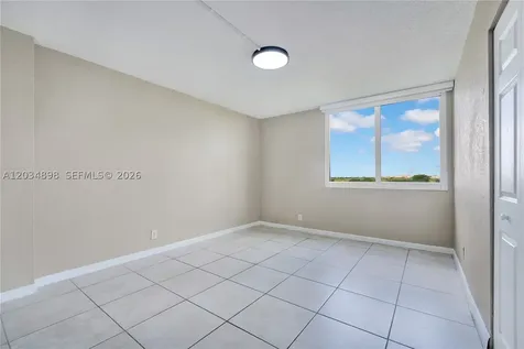 9001 SW 77th Avenue Miami FL 33156