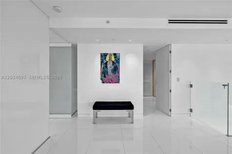 10 Venetian Way Miami Beach FL 33139
