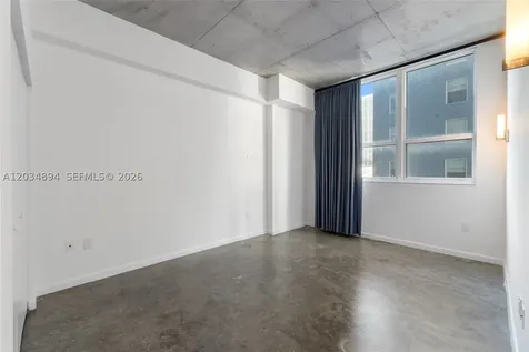 133 NE 2nd Avenue Miami FL 33132
