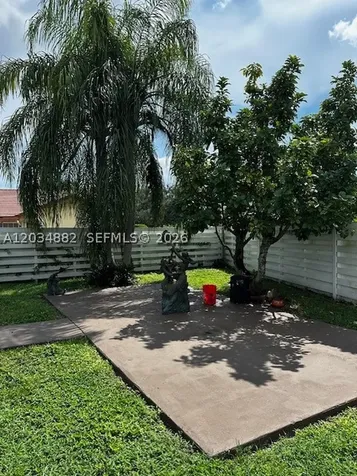 14763 SW 152nd Place Miami FL 33196